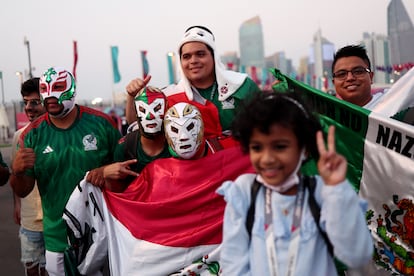 Aficionados mexicanos en Doha, días previos a la inauguración del Mundial.