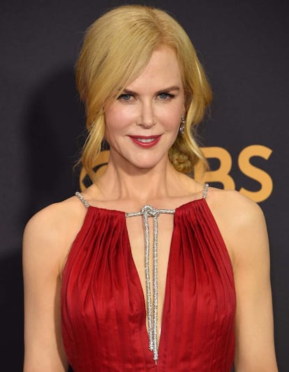 Nicole Kidman y su escote de su Calvin Klein by Appointment.