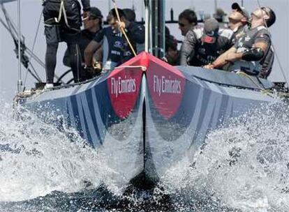 Los componentes del New Zealand, durante la regata