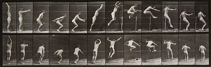 Serie de un hombre saltando del libro 'Animal Locomotion' (1887), de Eadweard Muybridge, que puede verse en la exposición en el Museo Universidad de Navarra.