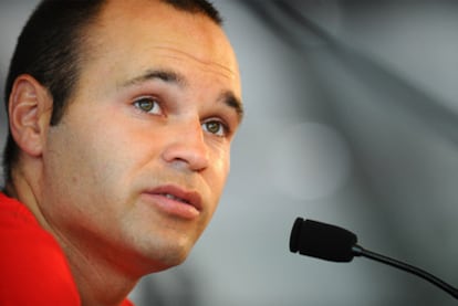 Iniesta, durante su conferencia de prensa de ayer.