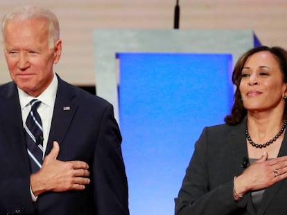 Joe BIden y Kamala Harris, durante un debate durante la campaña de primarias en el partido demócrata. 