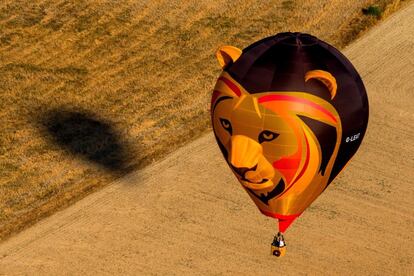 Los globos tienen curiosos dibujos y formas.