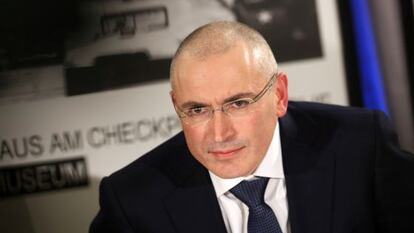 Mijaíl Jodorkovski, em sua primeira coletiva de imprensa depois de 10 anos preso.