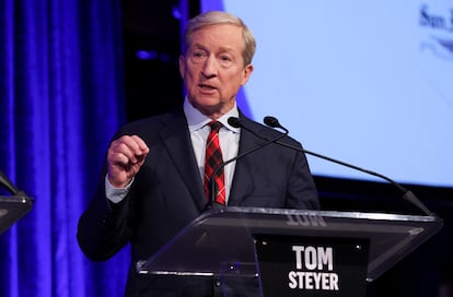 Tom Steyer asiste a un debate en la contienda por la gobernación de California, el 14 de mayo.
