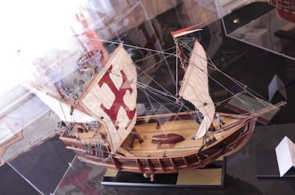Maqueta del barco español que llegó a San Agustín (Florida), donde se celebra el descubrimiento.