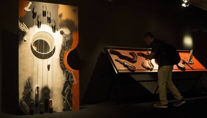 Obras del artista Josep Guinovart en el Museo de la Música.