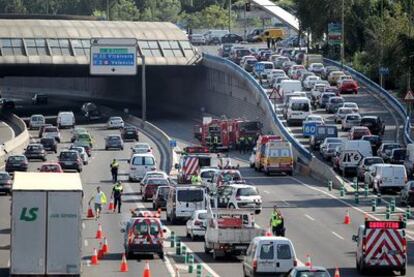 Cortes de tráfico por el incendio en el túnel de Ventas.