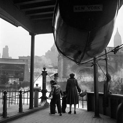 Así son las fotos de Vivian Maier, la niñera fotógrafa