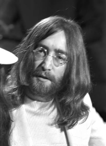 “Los Beatles son más conocidos que Jesucristo”, dijo John Lennon y se armó el revuelo. Luego compuso God, donde cantaba: “Solo creo en mí / En Yoko y en mí”.