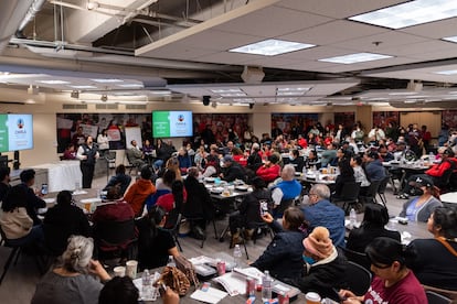La organización Chirla organizó en Los Ángeles un taller para educar sobre los derechos de los indocumentados.
