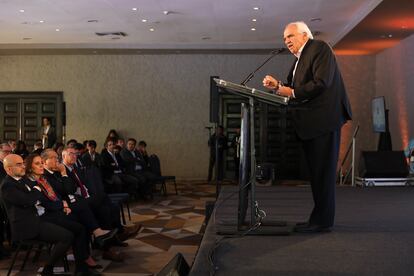 Ernesto Samper, expresidente de Colombia, durante su participación.