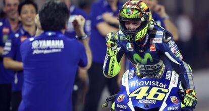 Rossi celebra la seva victòria a Qatar.