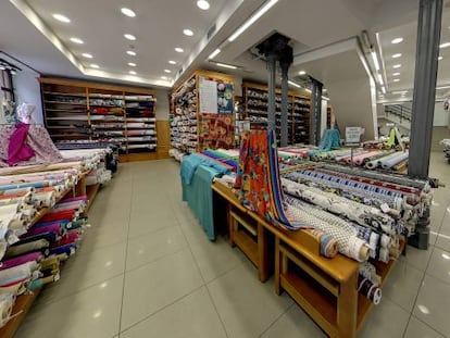 Interior de la tienda madrile&ntilde;a de Ribes &amp; Casals, en la calle Atocha, 35