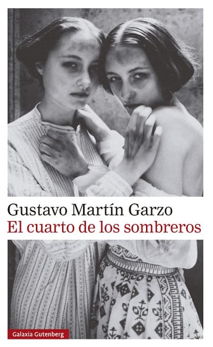 Portada de 'El cuarto de los sombreros', de Gustavo Martín Garzo