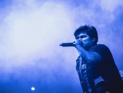Sus compañeros de Apes of God anuncian devastados que abandonan los escenarios