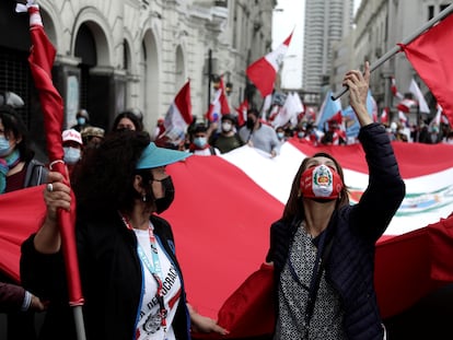 Una protesta contra el Gobierno de Pedro Castillo en Lima, el 8 de octubre.