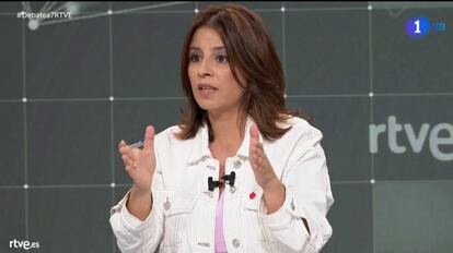 Adriana Lastra durante el debate. 