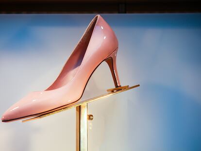 Los influencers timados: así pagaron hasta 600 dólares por zapatos que valían 20