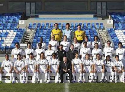 Segunda foto oficial del Madrid de la temporada 2008/09.