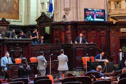 Deputados avaliam impeachment do governador Wilson Wietzel nesta quinta-feira na Alerj.