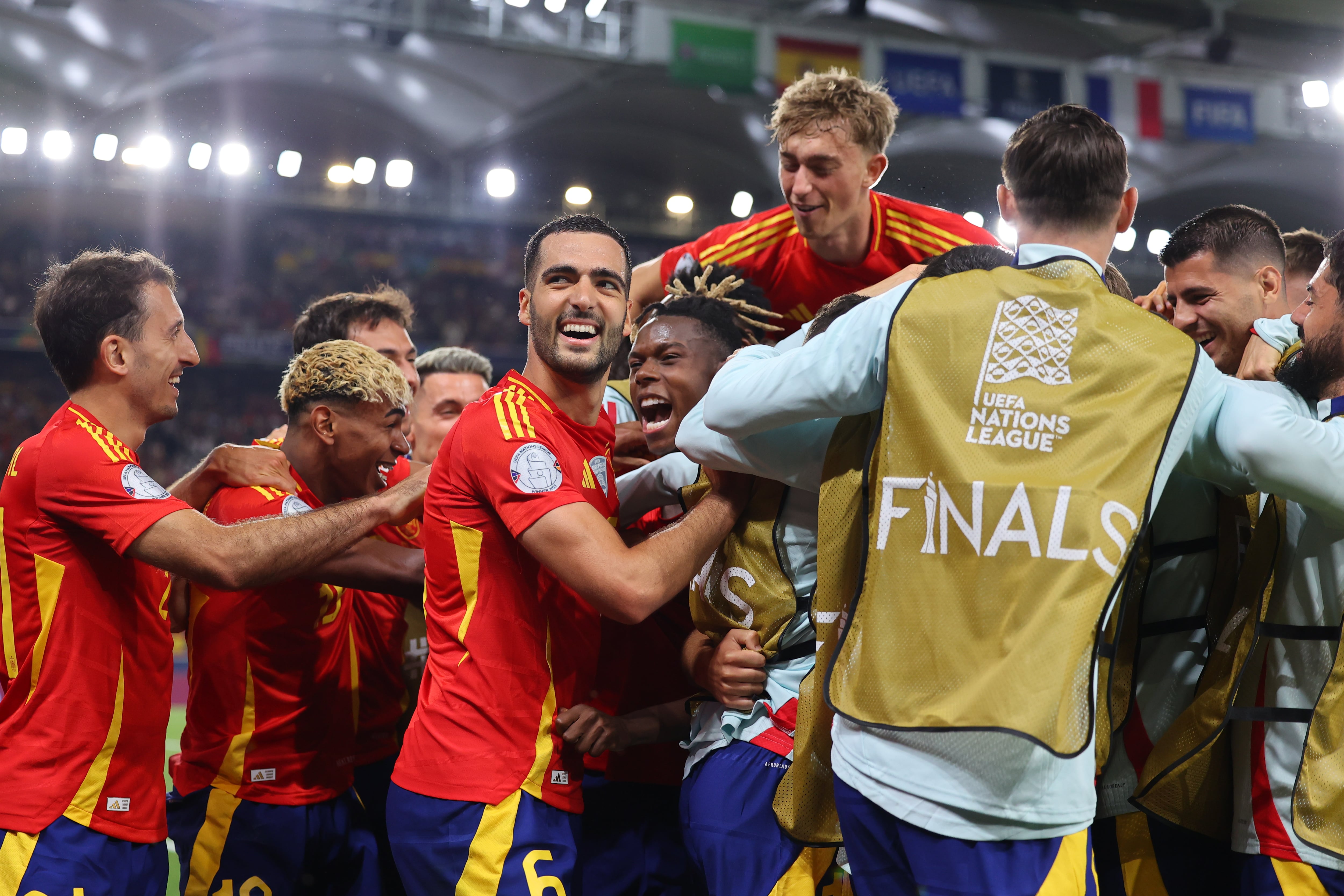 España - Francia en directo | Lamine Yamal: “Ojalá llevar la copa para España”
