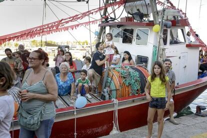 Ahora el mar insular no es un ámbito tranquilo casi nunca. Ni cuando está plano en calma.