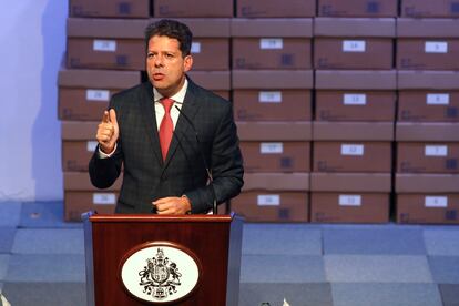 Fabian Picardo, la madrugada del pasado viernes tras proclamarse ganador de las elecciones en Gibraltar.