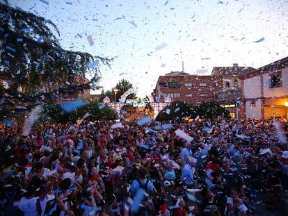 Vecinos de Las Rozas celebran la fiestas patronales del municipios, en una imagen de archivo.