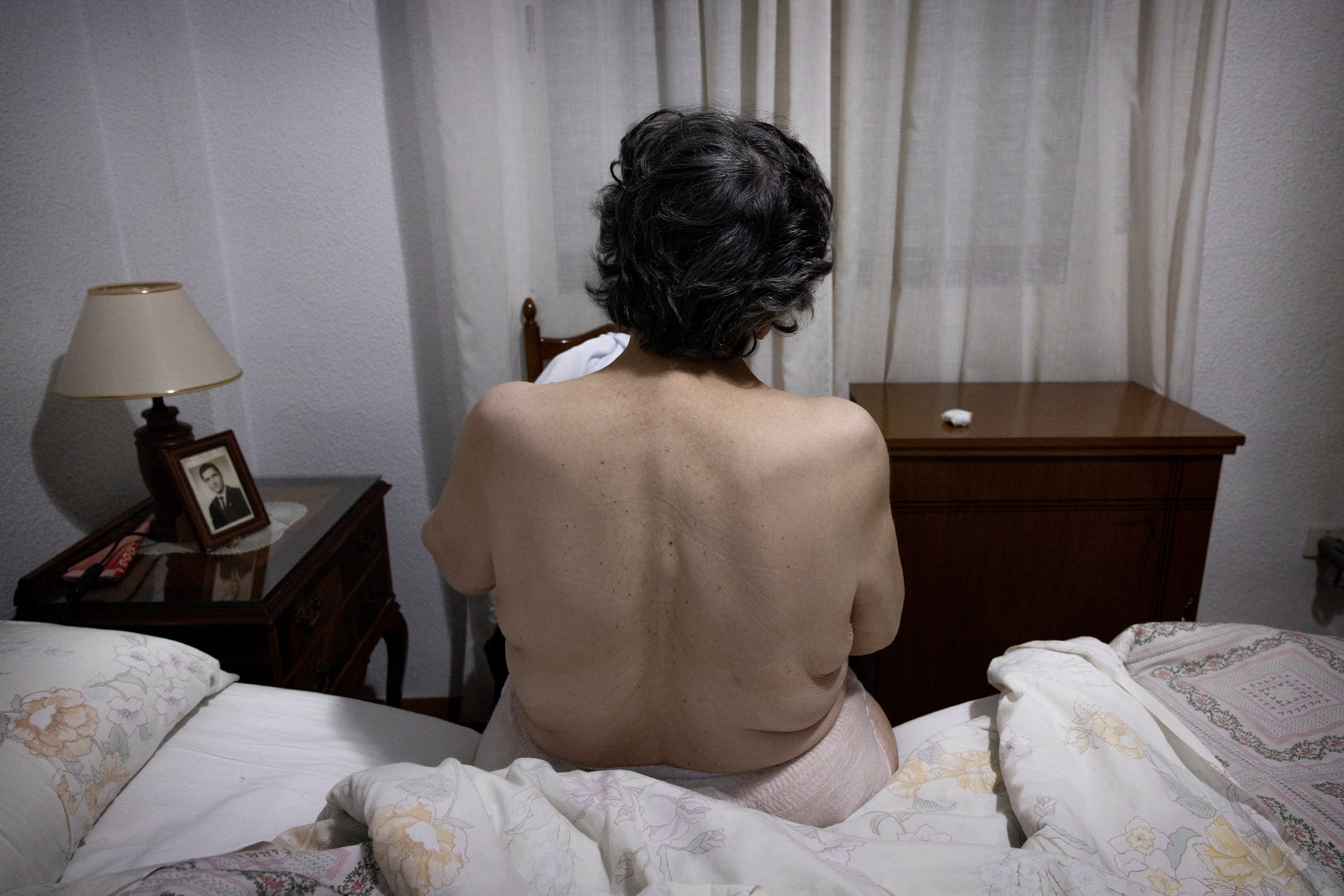 Durante el proceso, Carmen llegó a perder más de 20 kilos, llegando a estar hospitalizada en dos ocasiones.