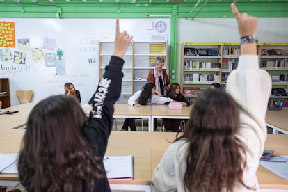 Rosa Linares, profesora de Lengua castellana y literatura en el IES María de Molina en el Barrio de Las Águilas (Madrid).