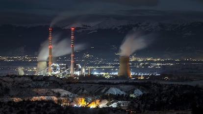 Una central térmica, en Macedonia del Norte.