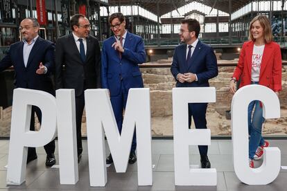 Un imagen de los candidatos del 12-M en el debate electoral de PIMEC. De izquierda a derecha, Alejandro Fernández (PP), Josep Rull (Junts), Salvador Illa (PSC), Pere Aragonès (ERC) y Jéssica Albiach (Comuns).