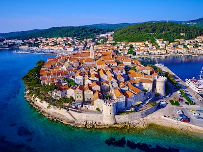 La isla dálmata de Korcula, donde el Gobierno croata ha restaurado (o recreado) la supuesta casa natal de Marco Polo.