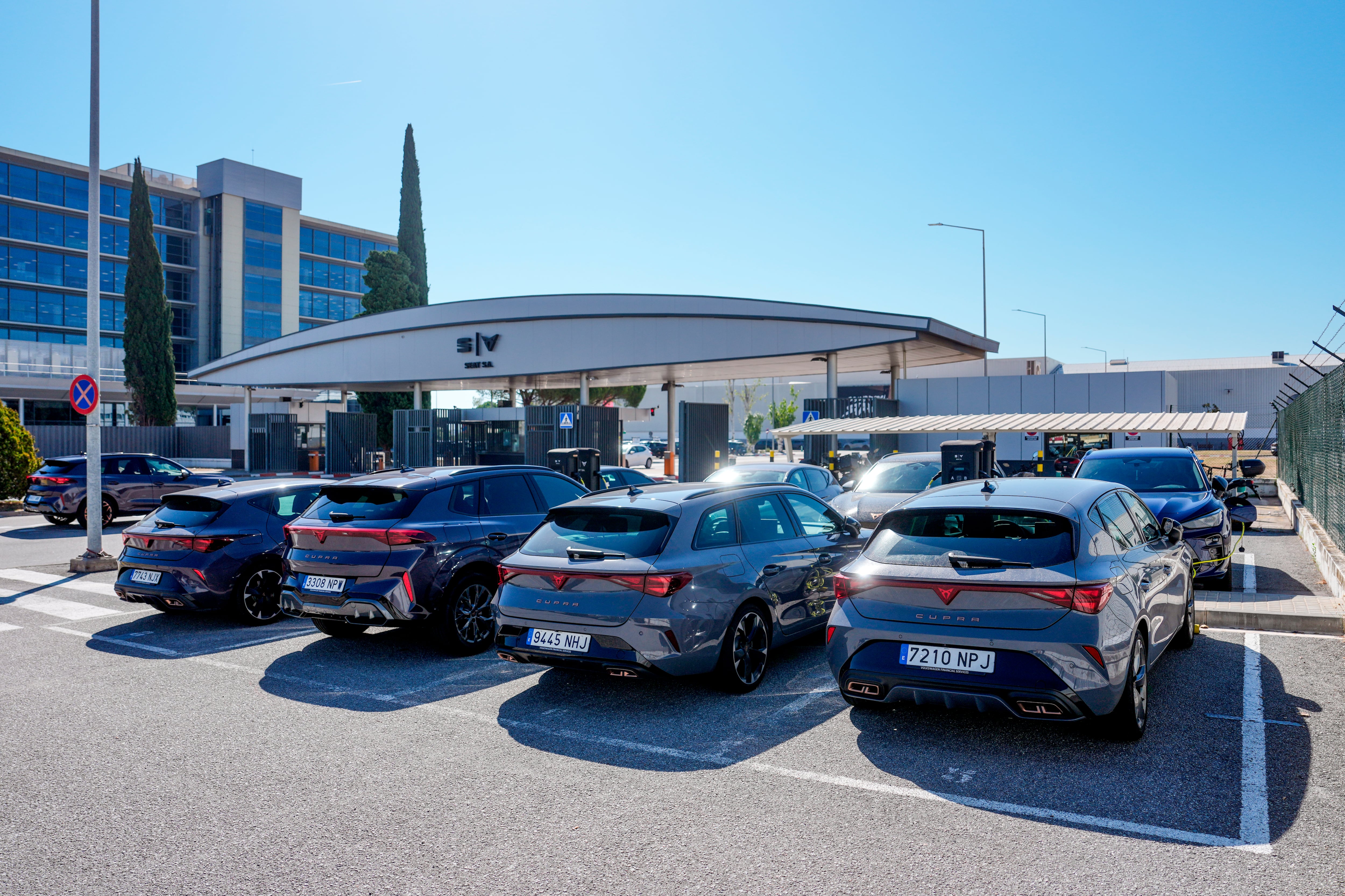 Entrada de la factoria de Seat en Martorell (Barcelona) este viernes.
