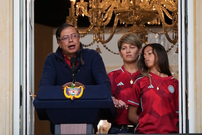 presidente Gustavo Petro, su esposa Veronica Alcocer y su hija menor Antonella Petro.