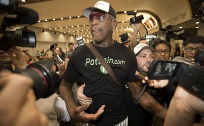 Dennis Rodman el pasado junio en el aeropuerto de Beijing.