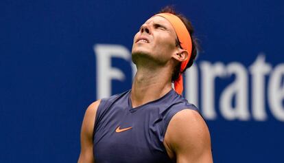 Nadal se lamenta durante la semifinal contra Del Potro en Nueva York.