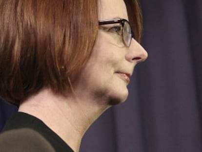 La primera ministra australiana, Julia Gillard, tras votar sobre su continuidad al frente del Gobierno. 