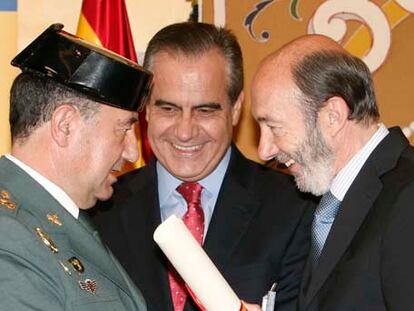 Medalla de Oro al Mérito en el Trabajo para la Agrupación de Tráfico de la Guardia Civil