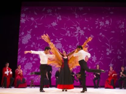 Un momento de &#039;Im&aacute;genes&#039;, del Ballet Flamenco de Andaluc&iacute;a.