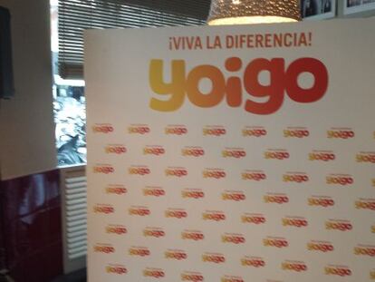 Logotipo de Yoigo.