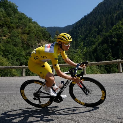 Cycling - Tour de France - Stage 20 - Nice to Col de la Couillole - Nice, France - July 20, 2024 UAE Team Emirates' Tadej Pogacar wearing the yellow jersey in action during stage 20 REUTERS/Stephane Mahe