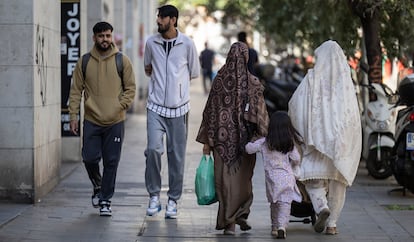 Inmigrantes población joven Barcelona