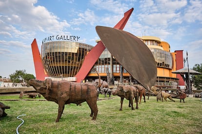 El Centro de Patrimonio Cultural de Arusha fue inaugurado en 1994.