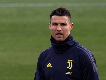 Cristiano Ronaldo em treino da Juventus antes de enfrentar o Atlético.