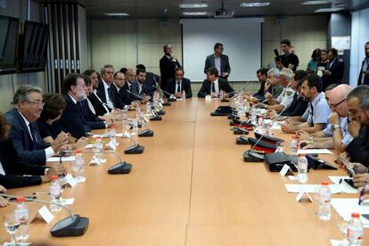 Reunión del gabinete de crisis, celebrada hoy en la sede de la Consejería de Interior de la Generalitat. 