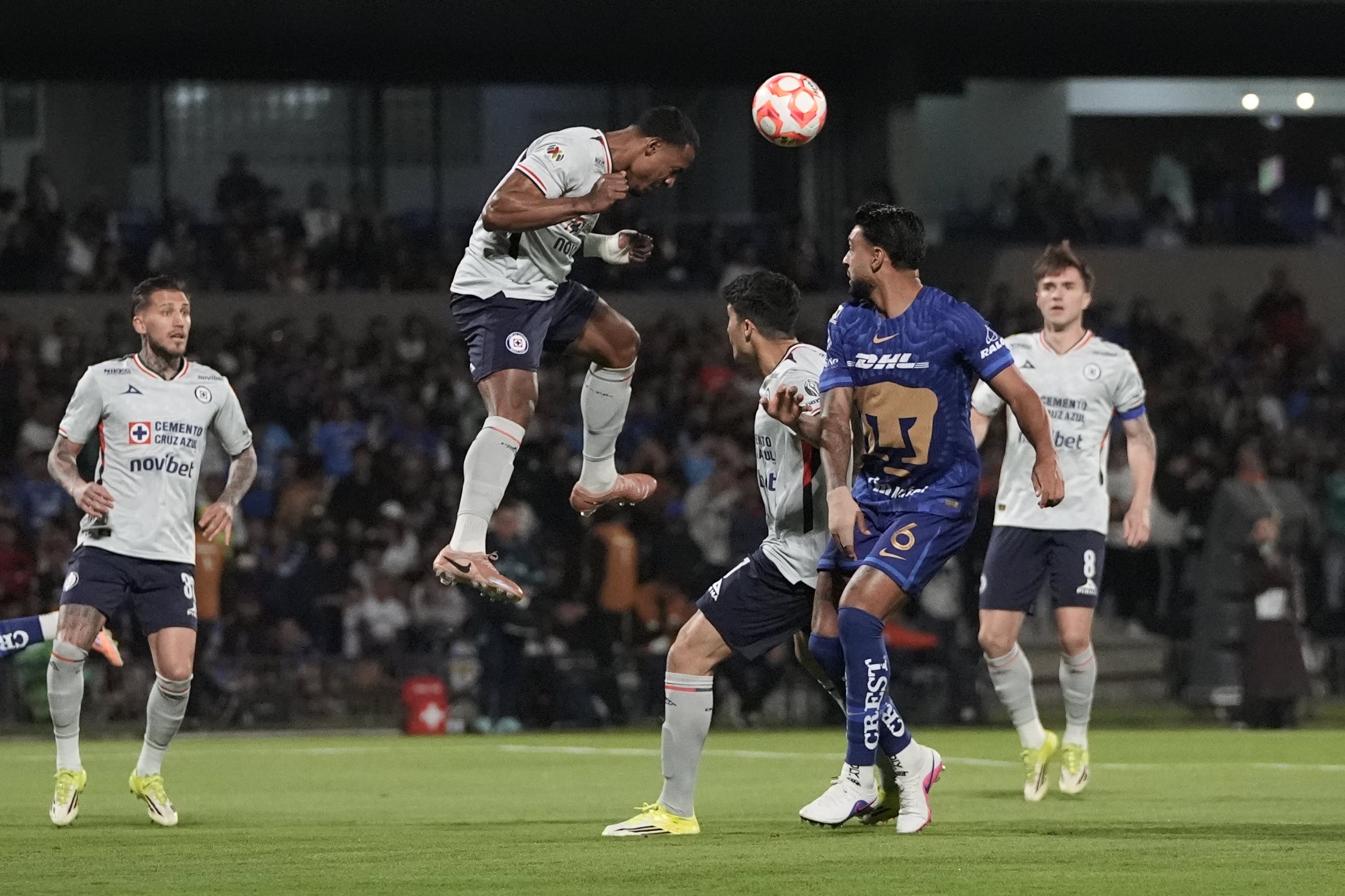 La final Pumas - Cruz Azul honra a los entrenadores mexicanos: “No pasa seguido, hay que disfrutarlo”