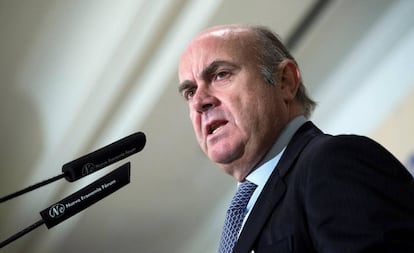 El vicepresidente del BCE, Luis de Guindos, durante su intervención este lunes en el