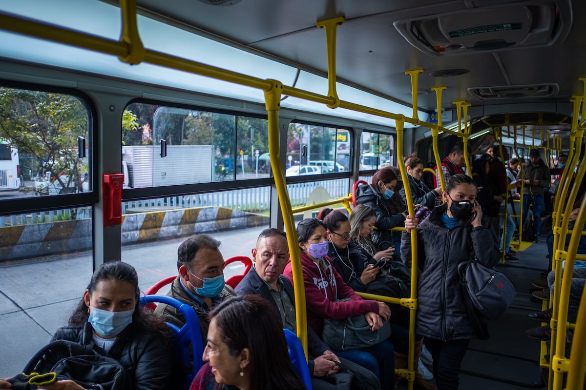 Video | El miedo y la impunidad viajan en Transmilenio | EL PAÍS América  Colombia